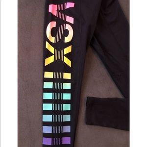 Victoria’s Secret sport knockout leggings!